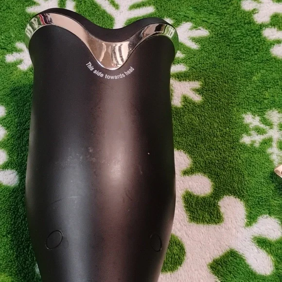 Chi Black Hair Curler - Picture 6 of 8